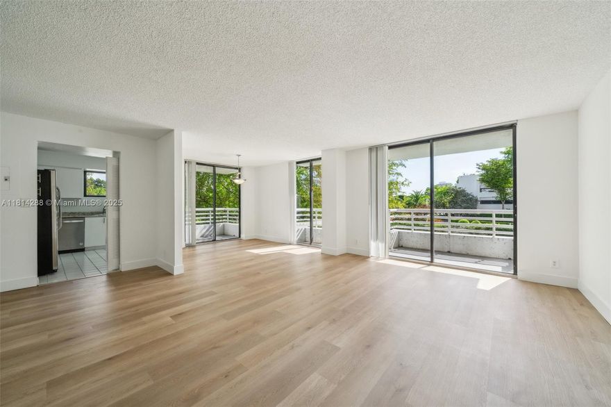 Large 2 bedroom plus den located walking distance from Aventura Mall, Sunny Isles Beach, and House of Worship. Excellent school district.