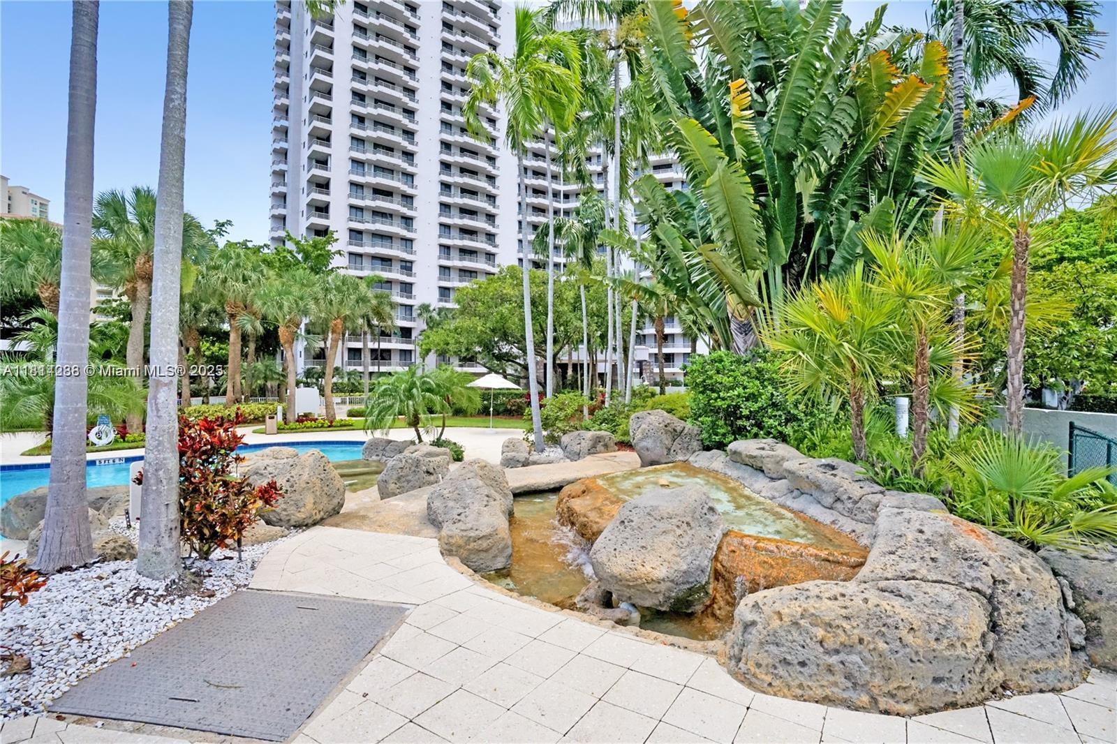 PARC CENTRAL AVENTURA EAS - Residential