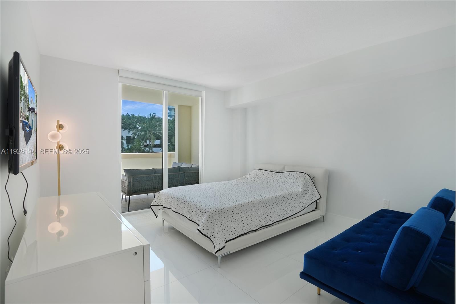 ST TROPEZ ON THE BAY III - Residential Lease