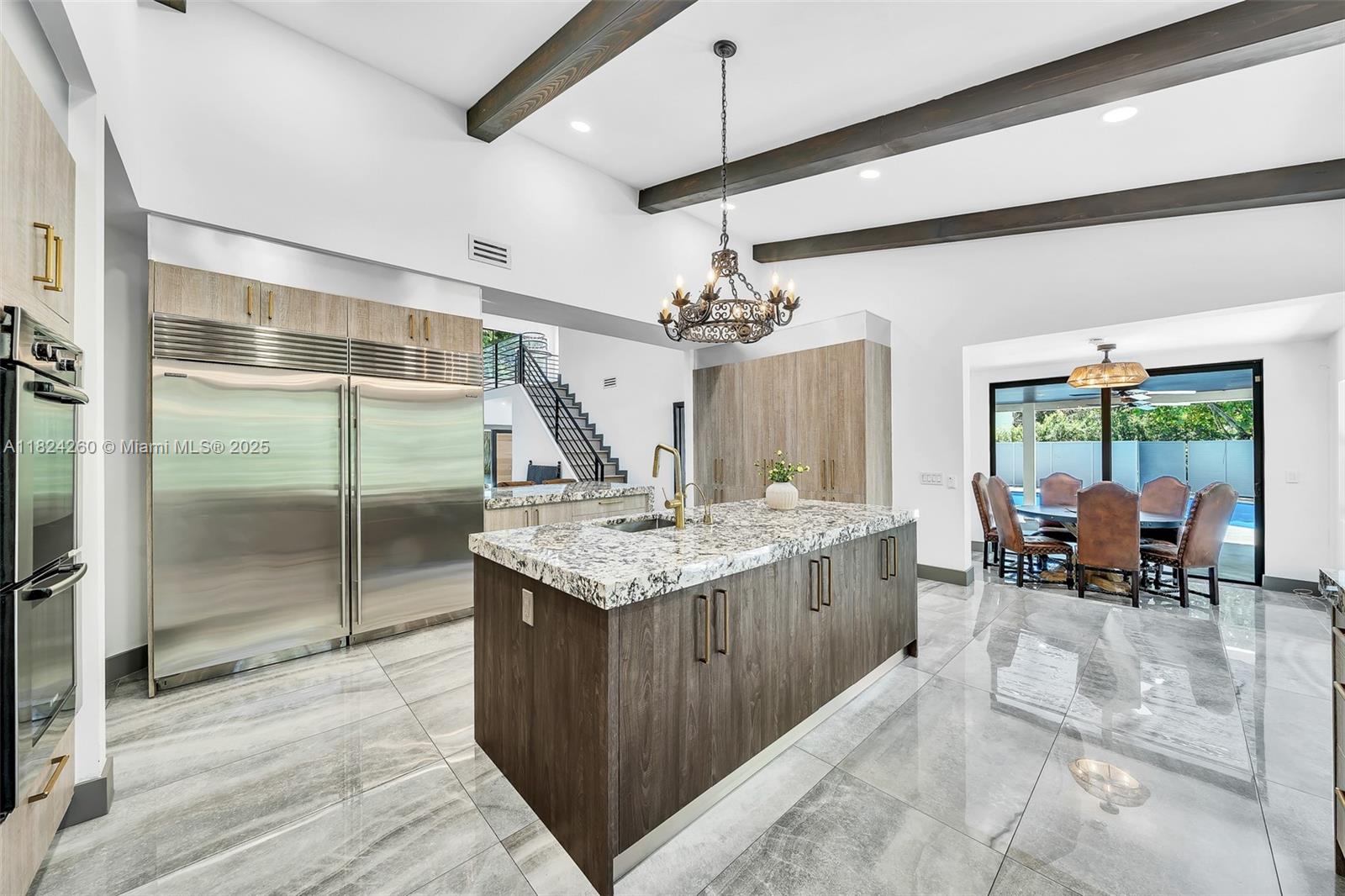 OAK POINT - Residential