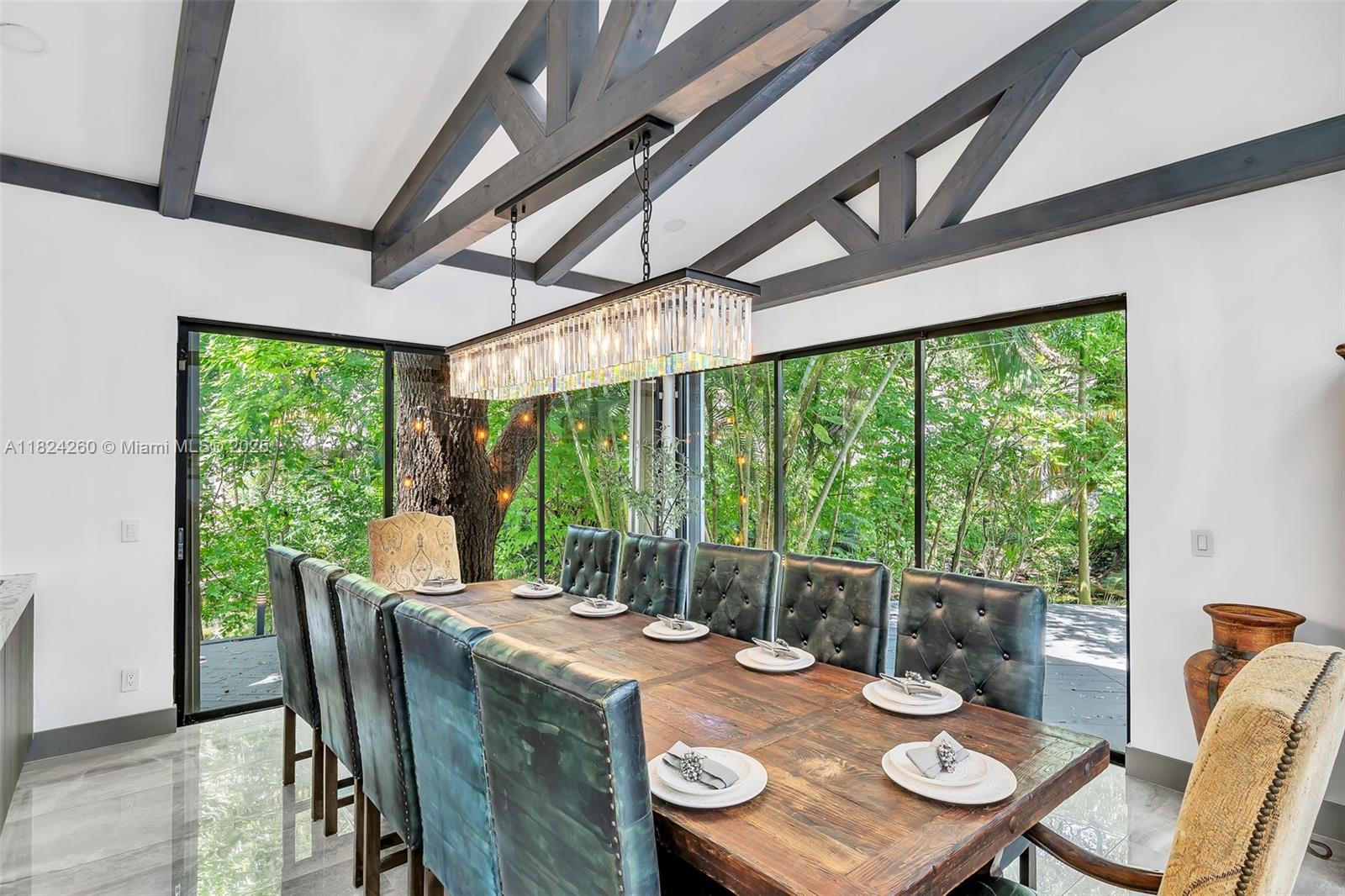 OAK POINT - Residential