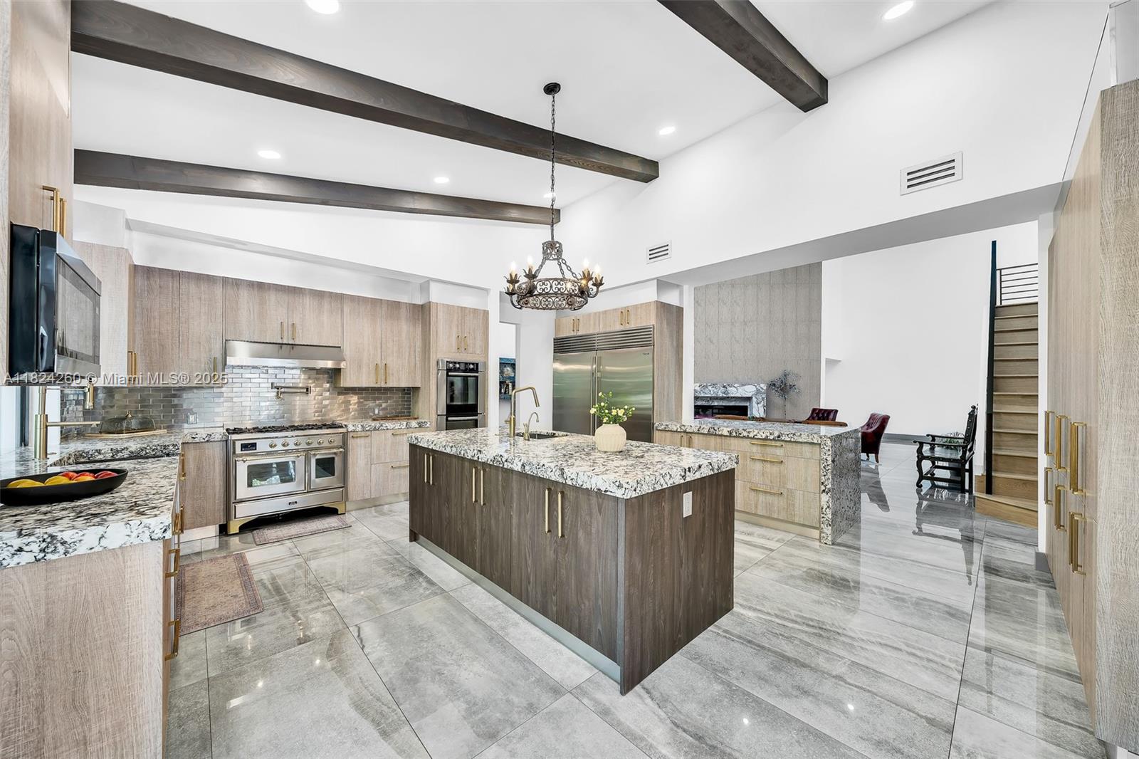 OAK POINT - Residential