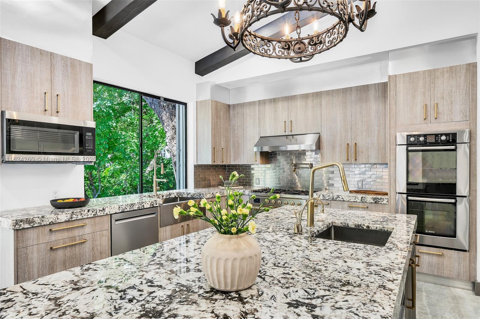 OAK POINT - Residential