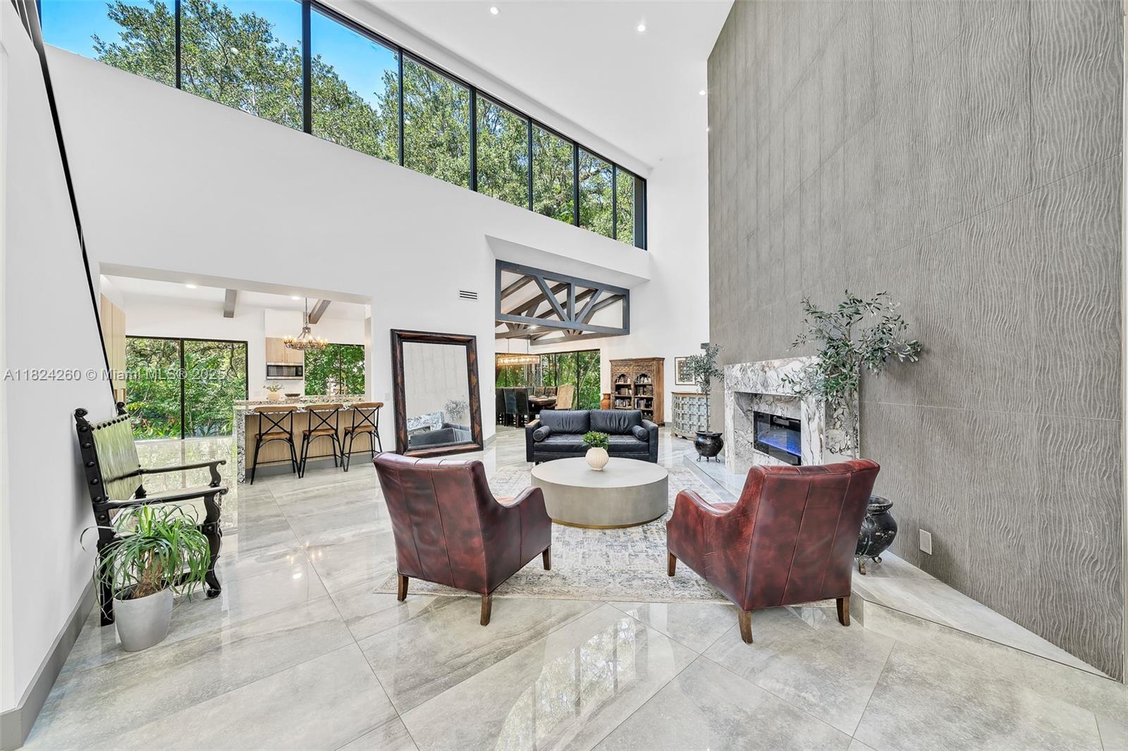 OAK POINT - Residential