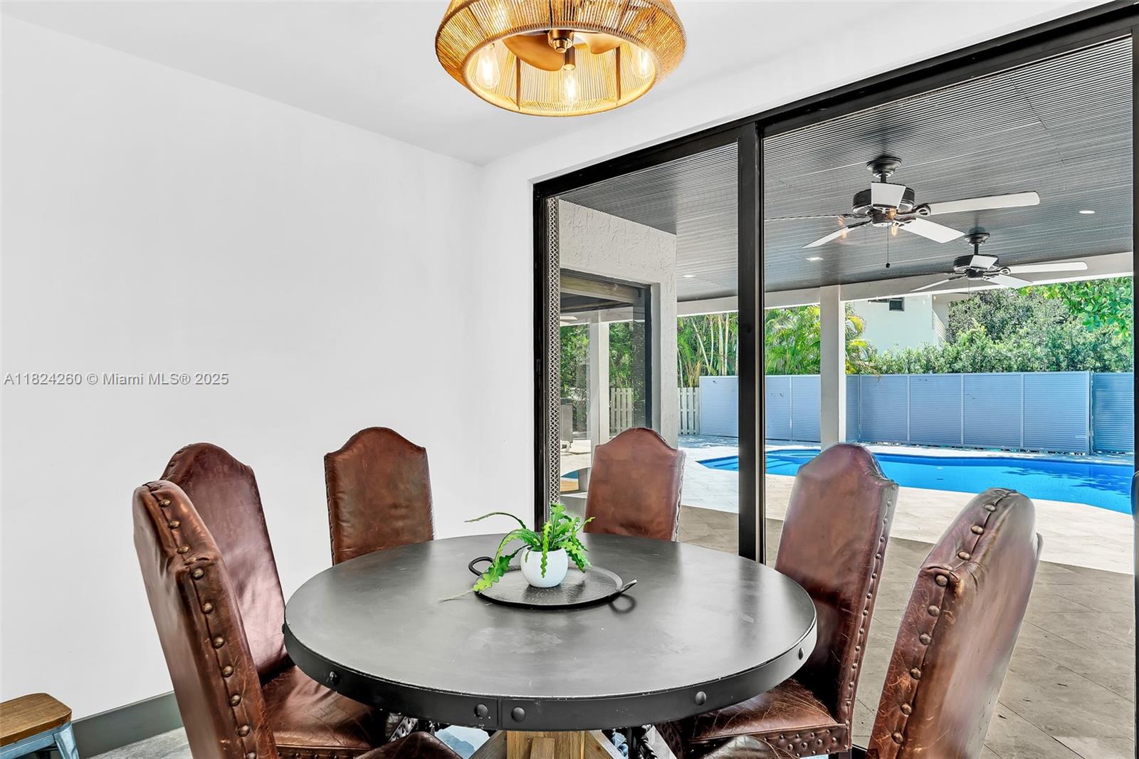 OAK POINT - Residential