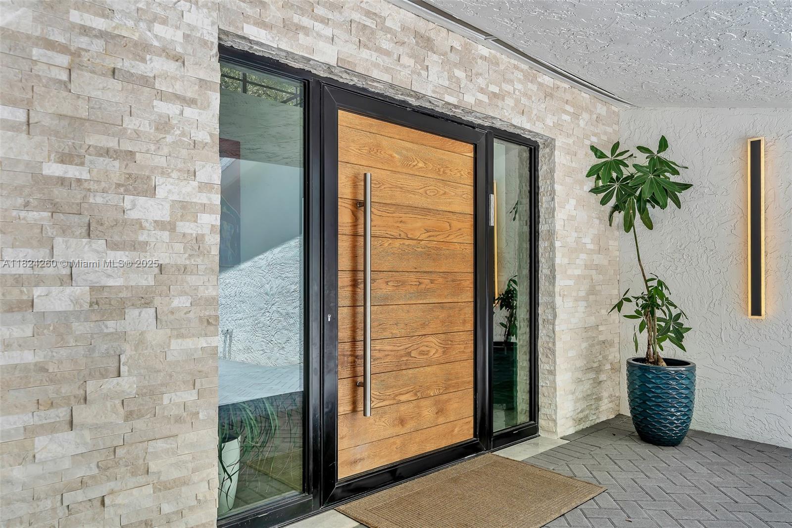 OAK POINT - Residential