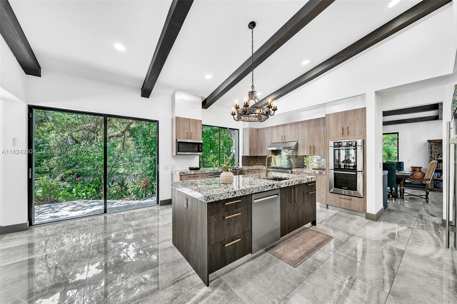 OAK POINT - Residential