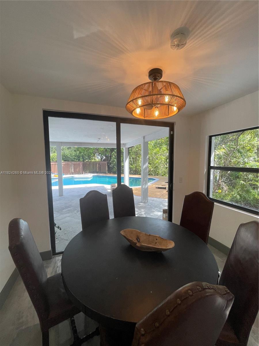 OAK POINT - Residential