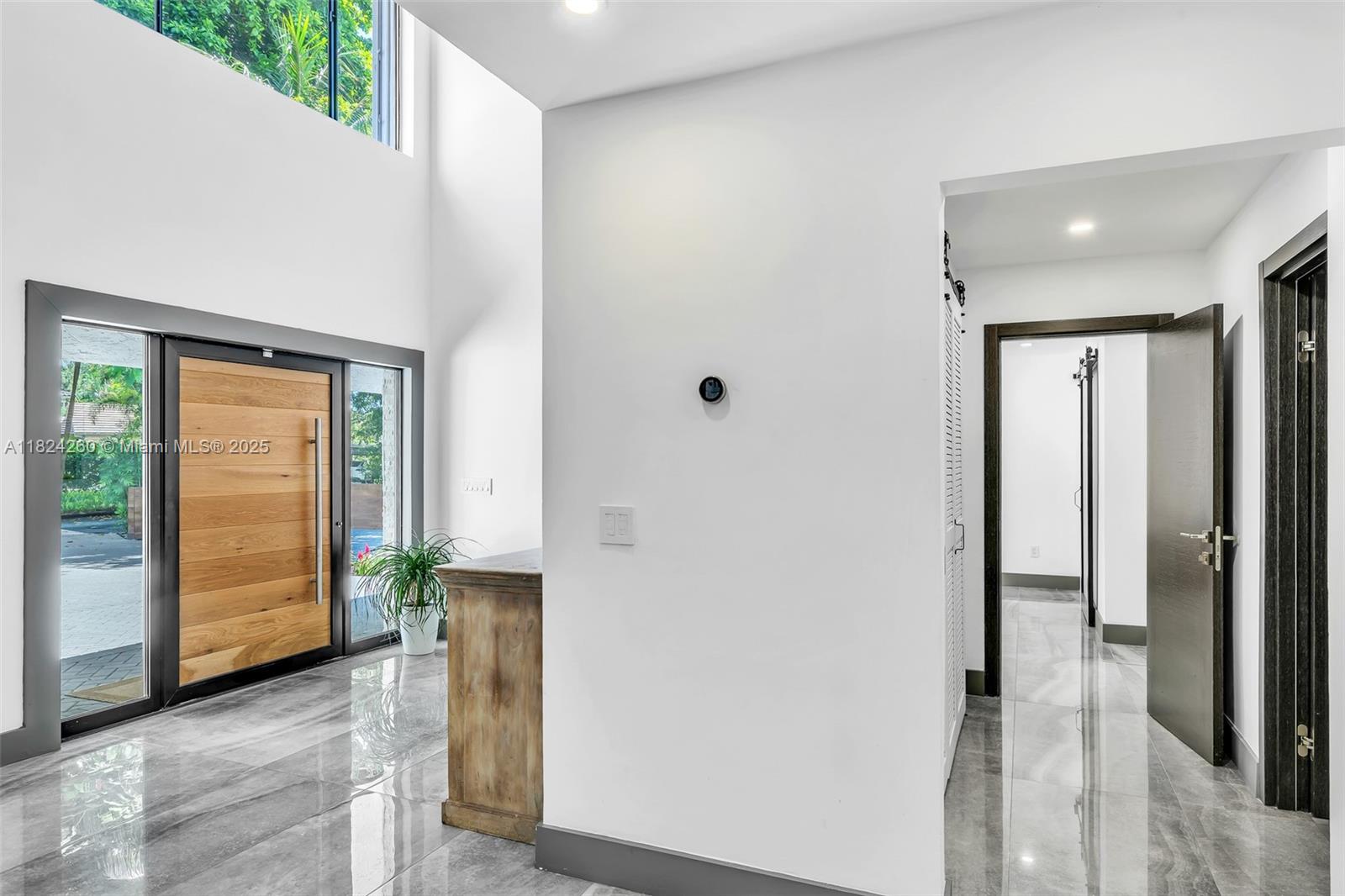 OAK POINT - Residential