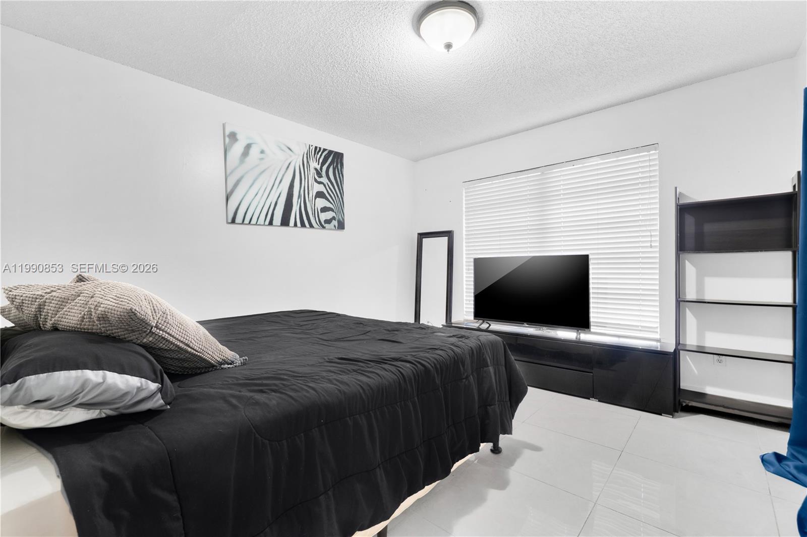 FIRST ADDN TO CALUSA CLUB - Residential