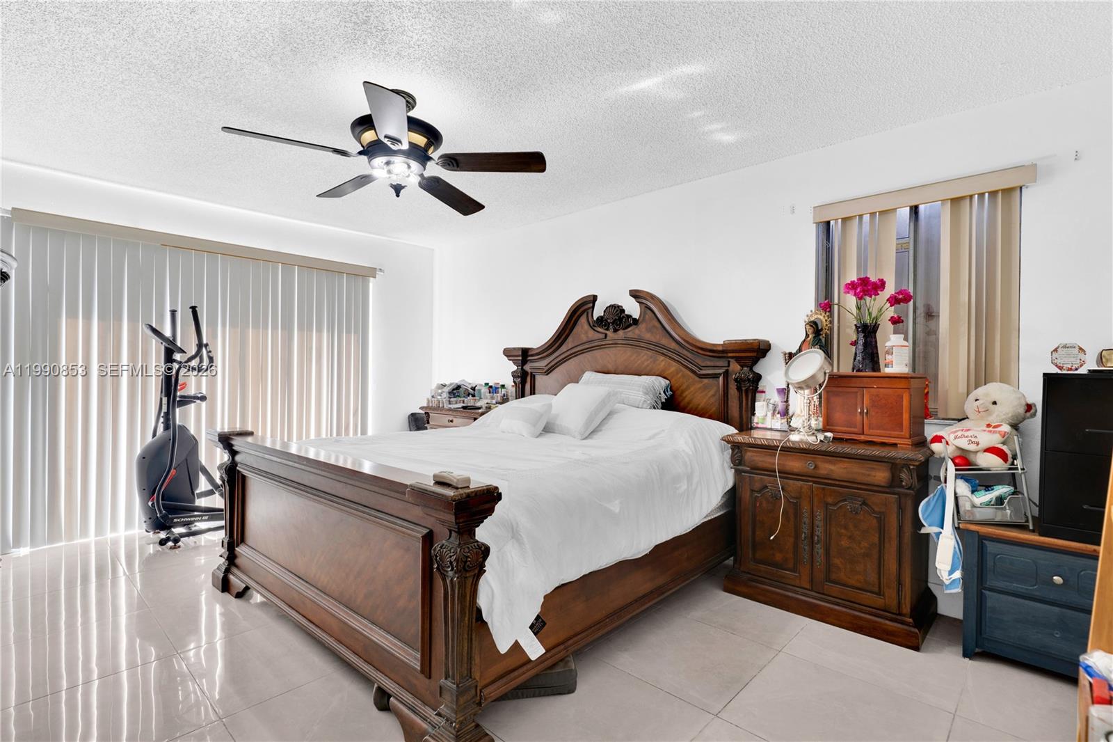 FIRST ADDN TO CALUSA CLUB - Residential