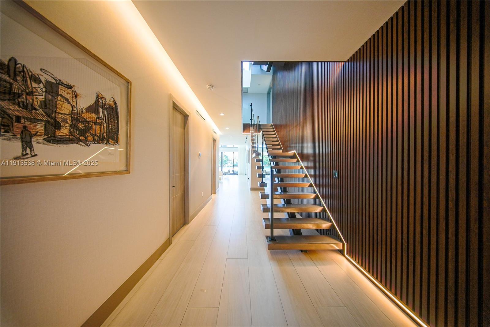 TREASURE ISLAND - Residential