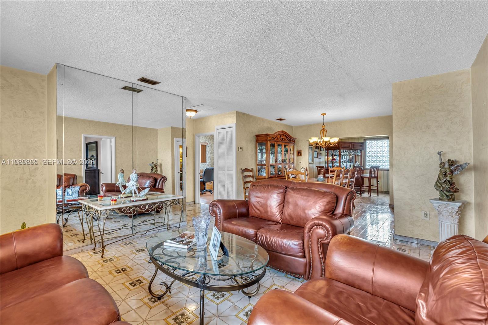 PALM SPRINGS ESTS 4TH ADD - Residential