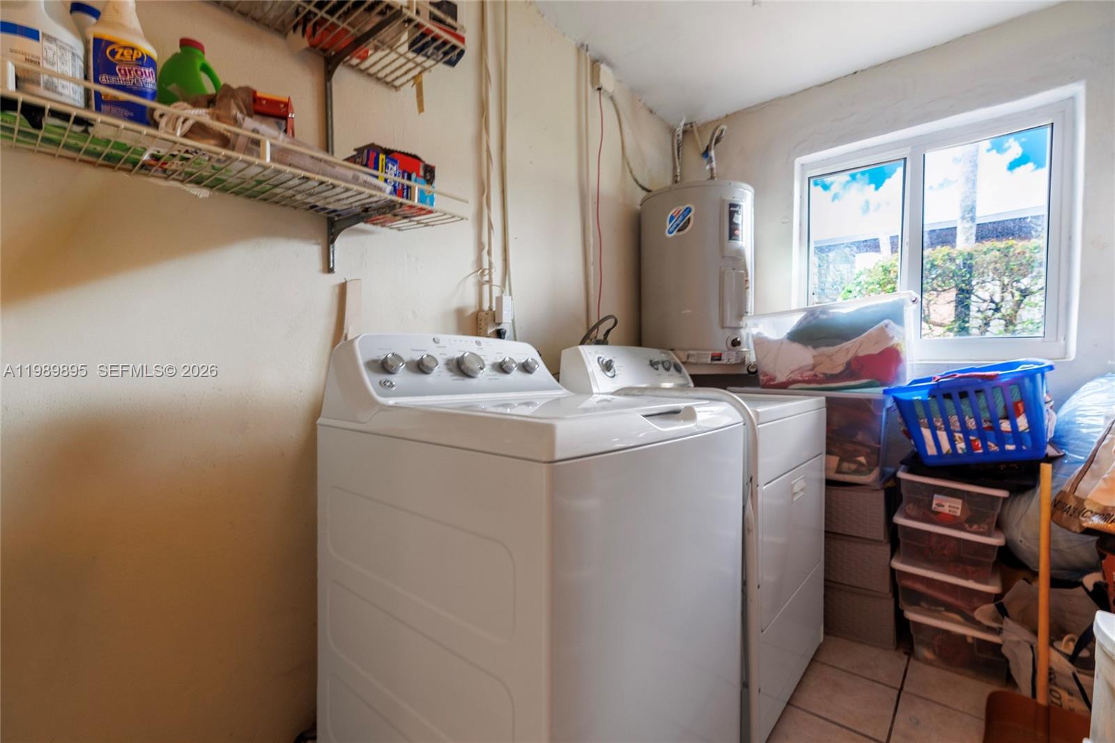 PALM SPRINGS ESTS 4TH ADD - Residential