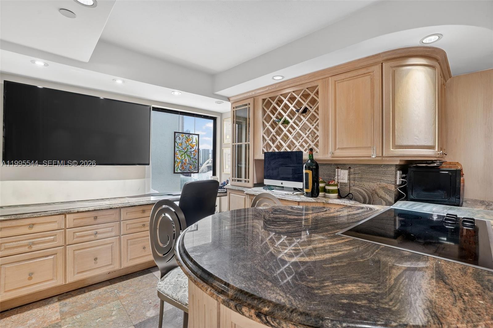 VENETIA CONDO - Residential