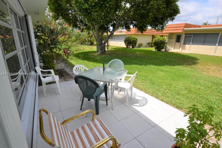 CRESTHAVEN CONDO TOWNHOME - Residential