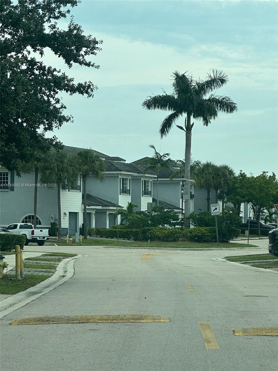 3593 NW 13th St 3593, Lauderhill, FL, 33311/$308,000 1 3593 NW 13th St 3593