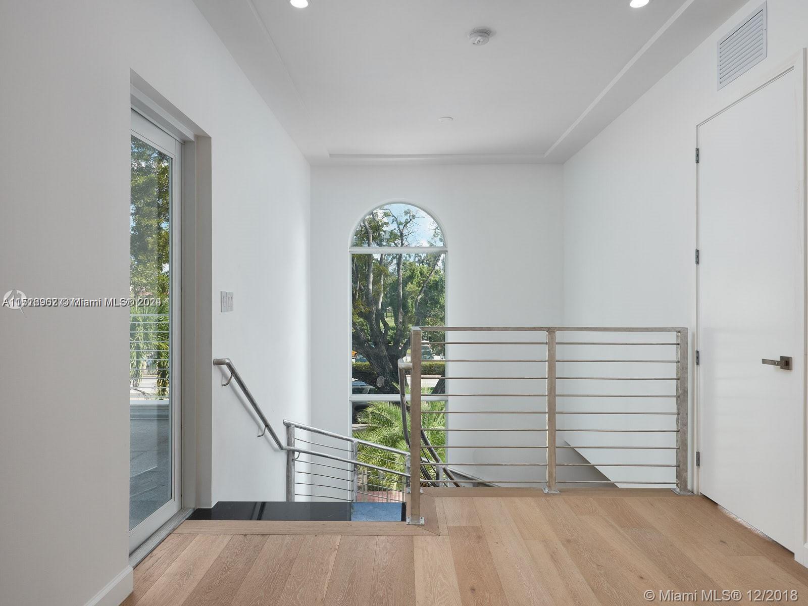 AMD PLAT OF SUNSET LAKE S - Residential