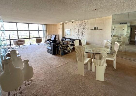 6423 Collins Ave 809