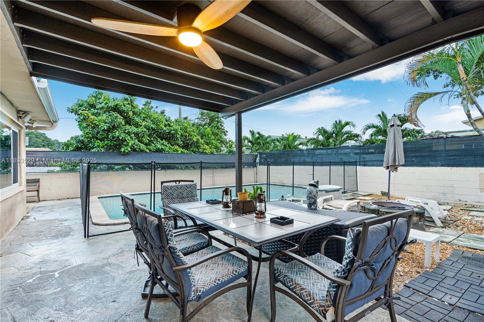 HIALEAH 13TH ADDN AMD PL - Residential
