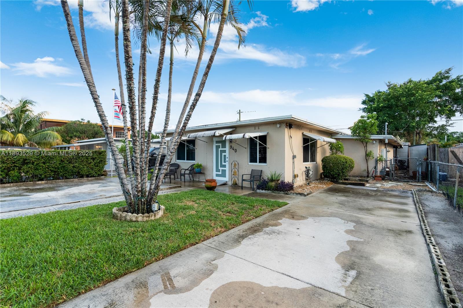 HIALEAH 13TH ADDN AMD PL - Residential