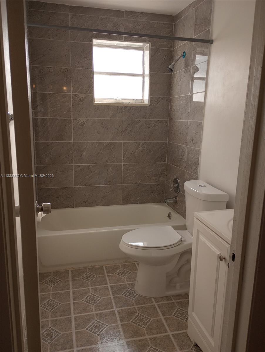 BLUEBERRY HILL II CONDO - Residential Lease