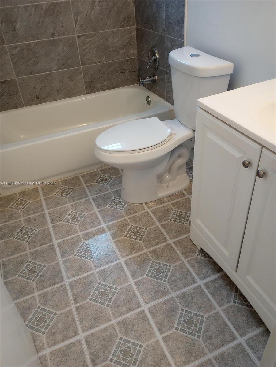 BLUEBERRY HILL II CONDO - Residential Lease