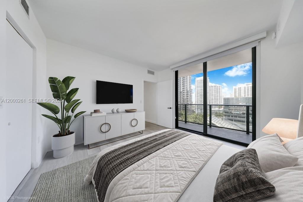 BRICKELL HEIGHTS EAST CON - Residential