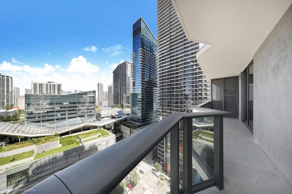 BRICKELL HEIGHTS EAST CON - Residential