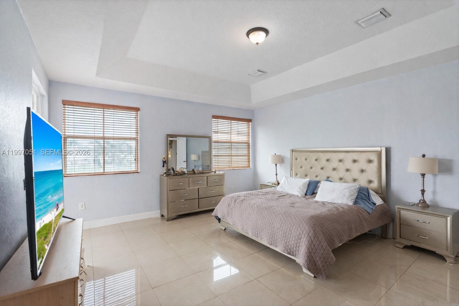 CENTURY GARDENS - Residential