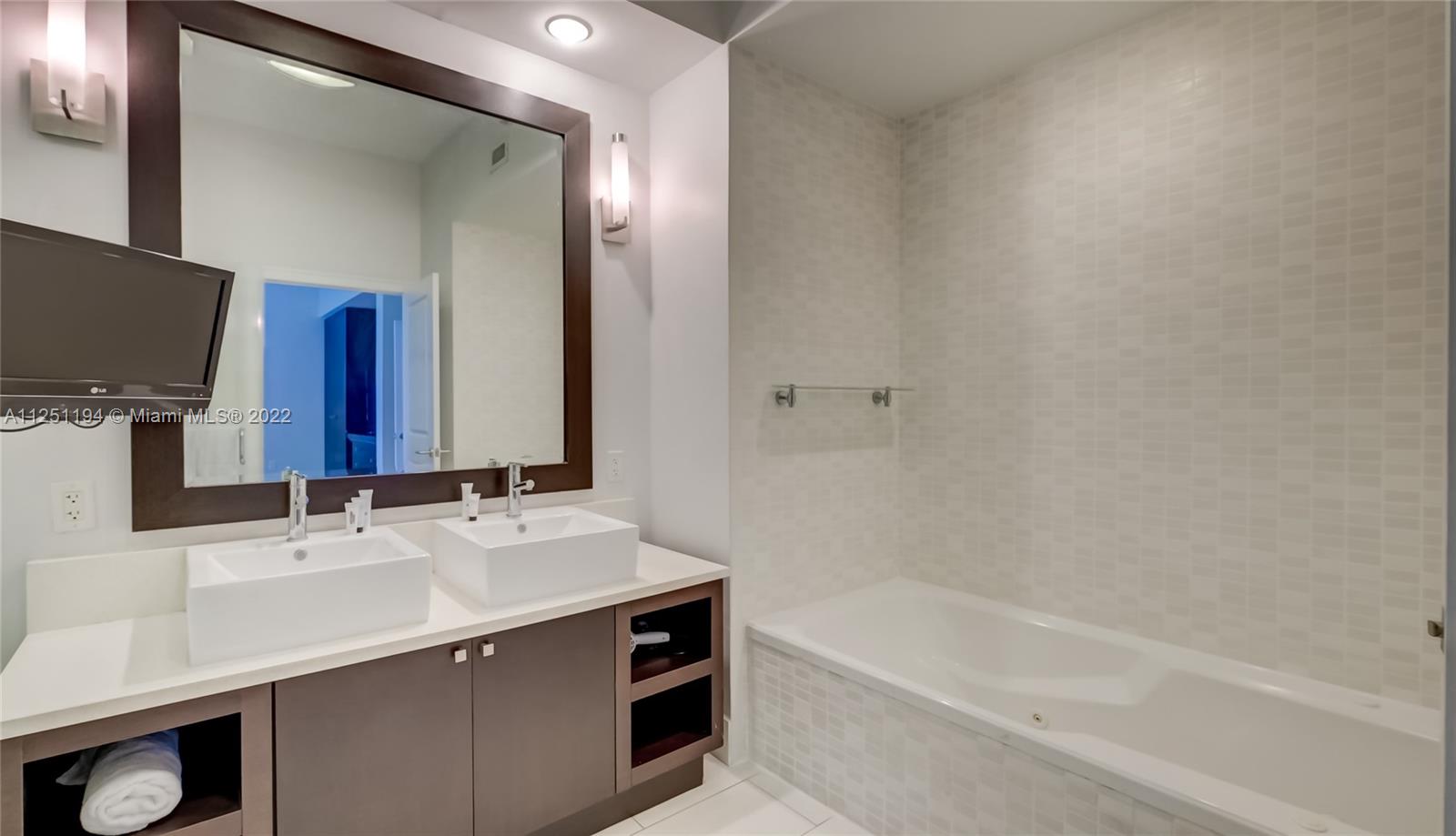 Photo 11 of 16 of 5300 NW 87th Ave 209 condo