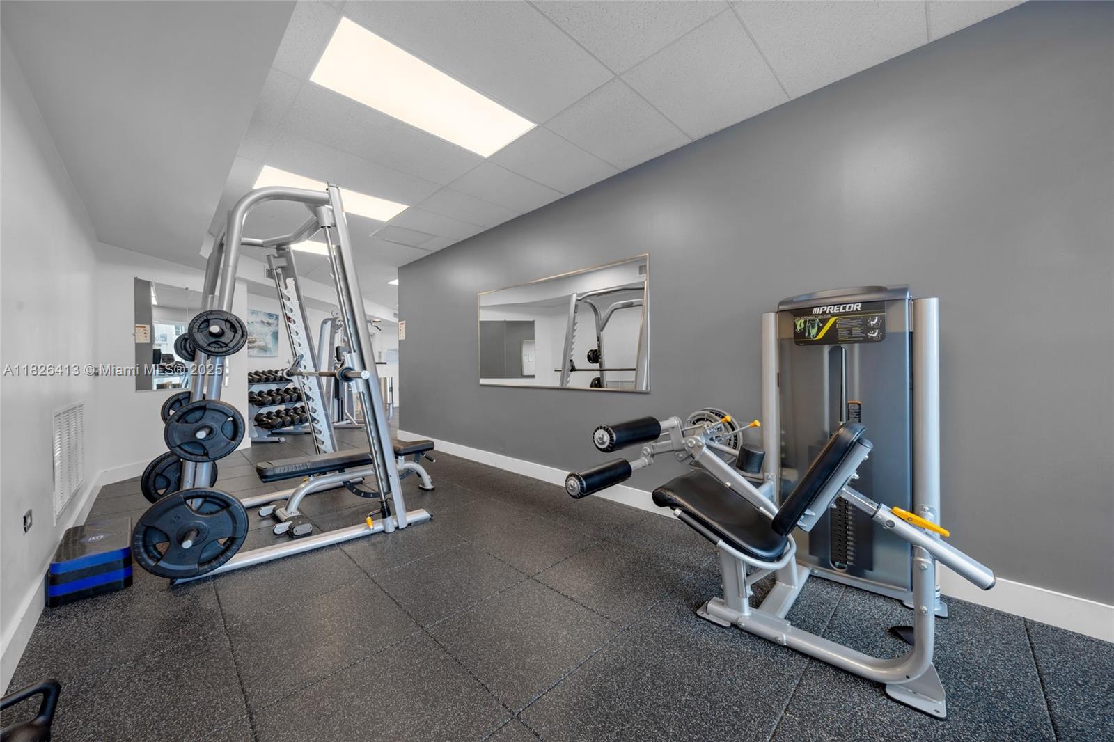 PLATINUM CONDO - Residential