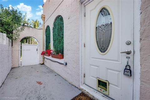 1678 SW 11th St Efficiency Miami FL 33135