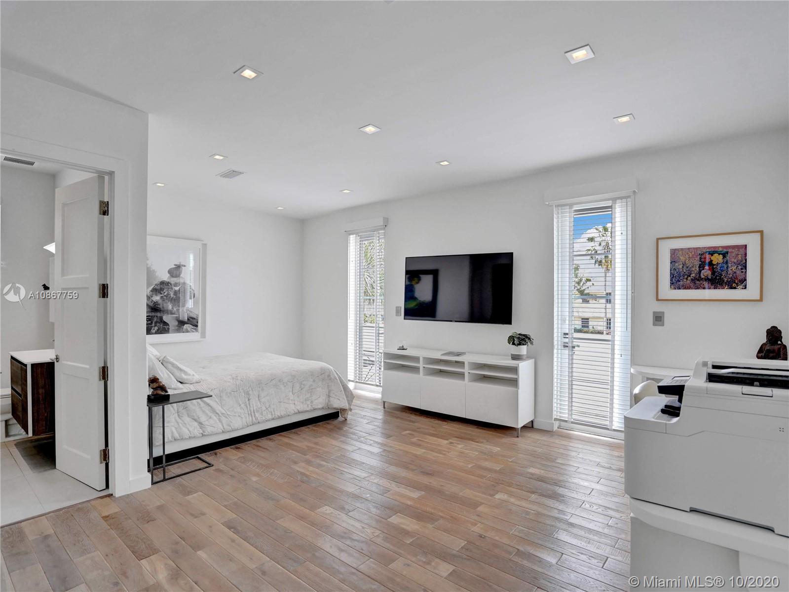 FLAMINGO TERRACE SUB - Residential