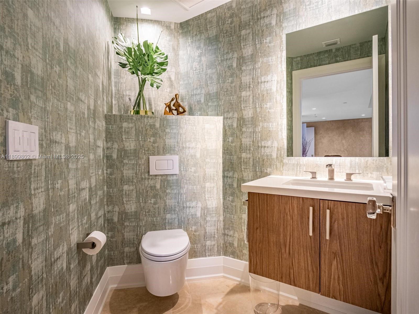 VILLAS OF POSITANO CONDO - Residential