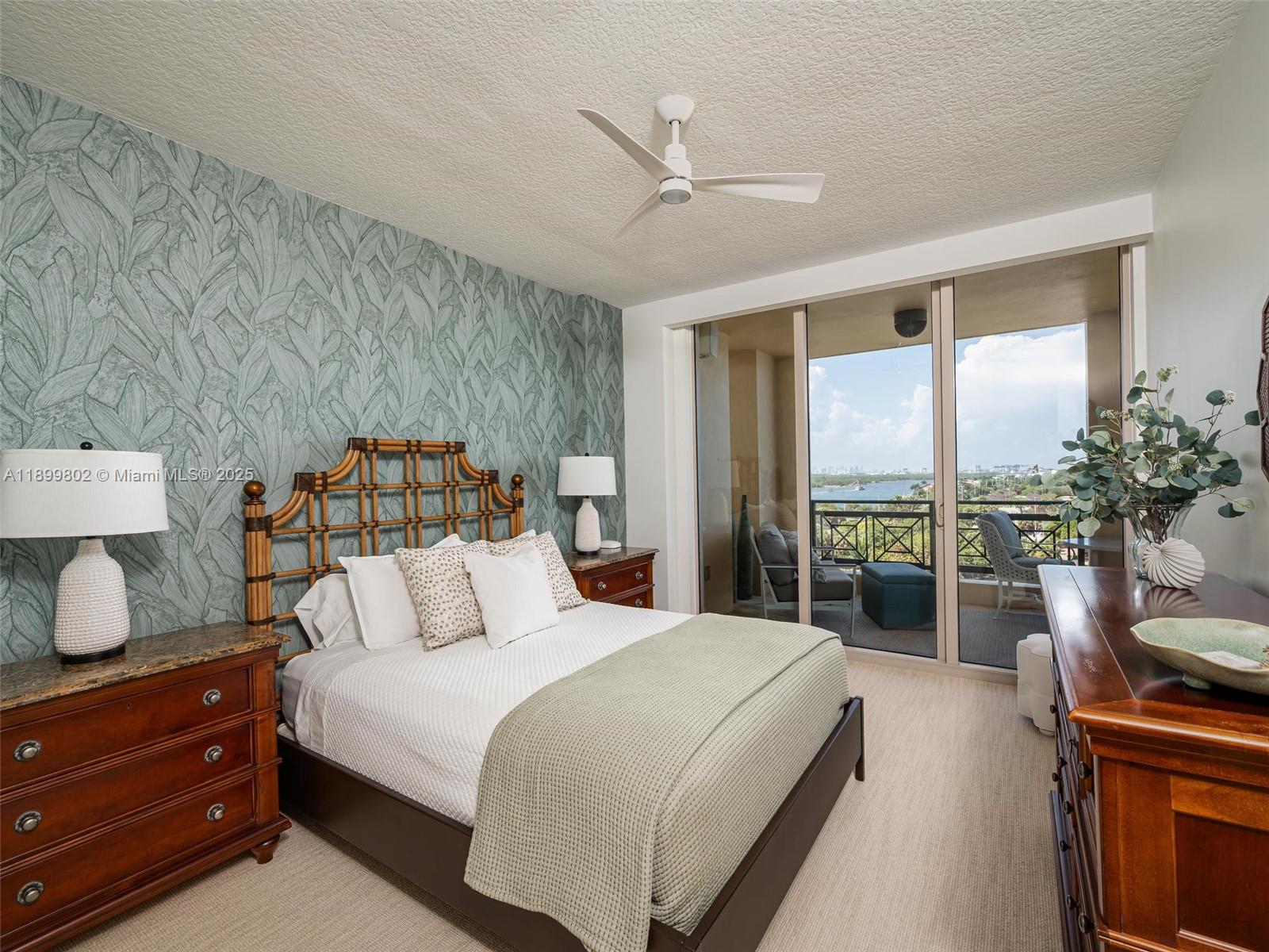 VILLAS OF POSITANO CONDO - Residential