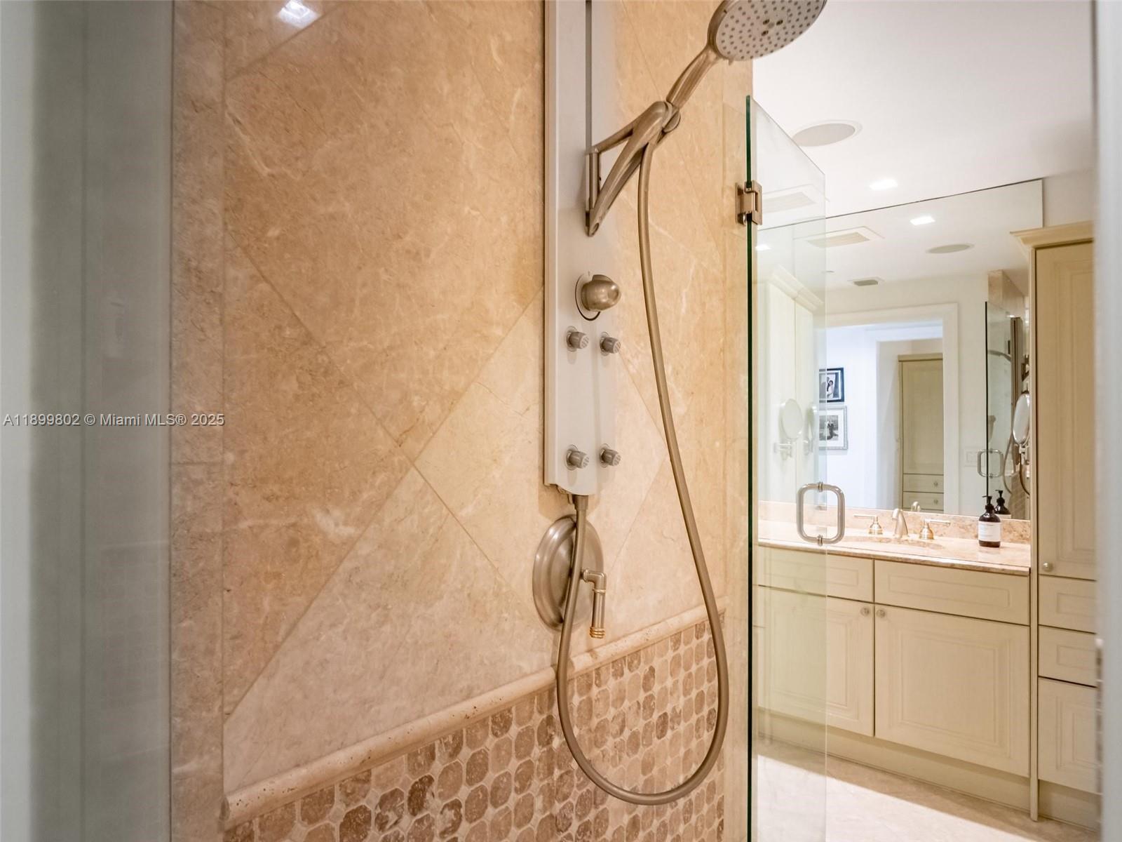 VILLAS OF POSITANO CONDO - Residential