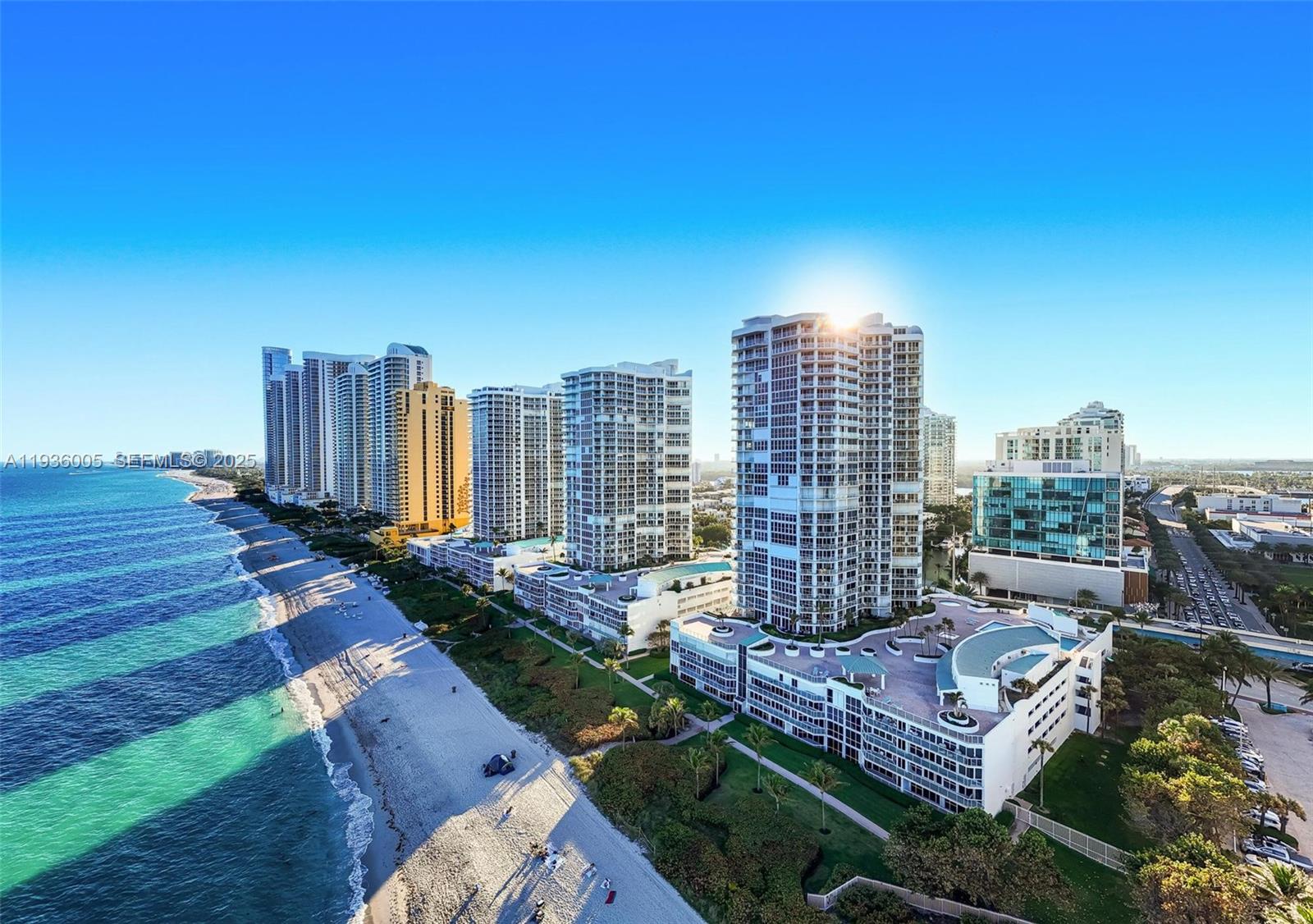 OCEANIA III CONDO - Residential