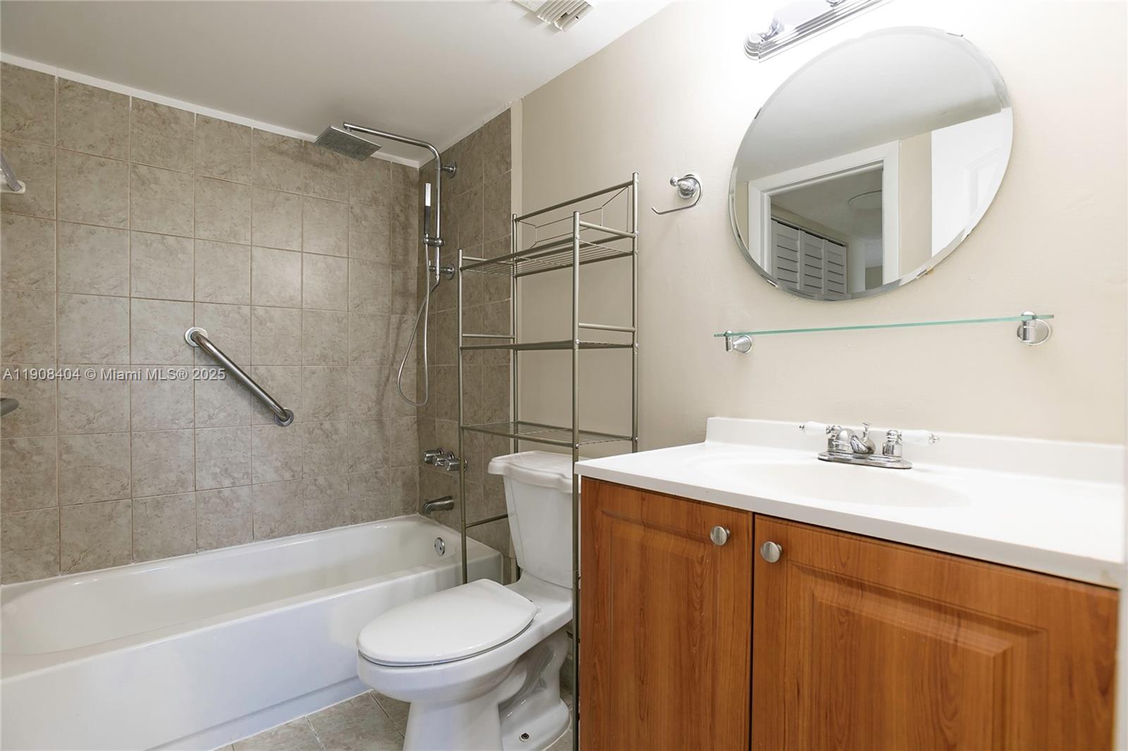 VILLAGE AT THE FALLS COND - Residential Lease