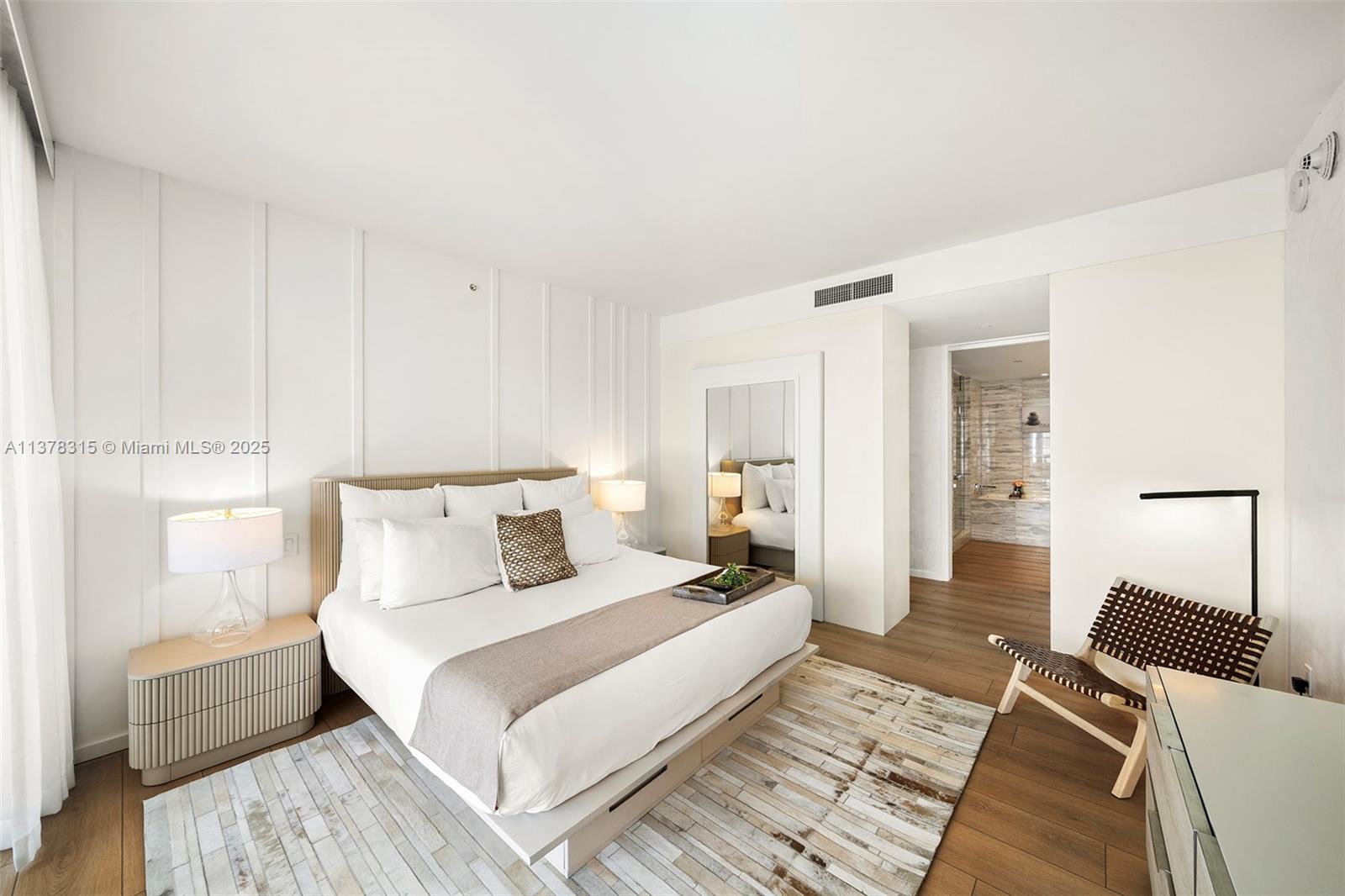 2201 COLLINS AVE CONDO - Residential Lease