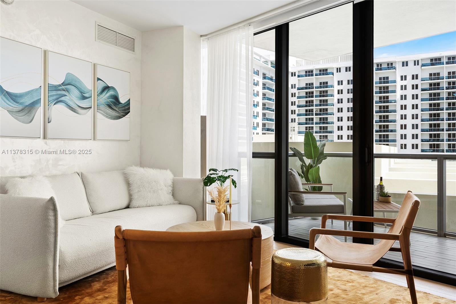 2201 COLLINS AVE CONDO - Residential Lease