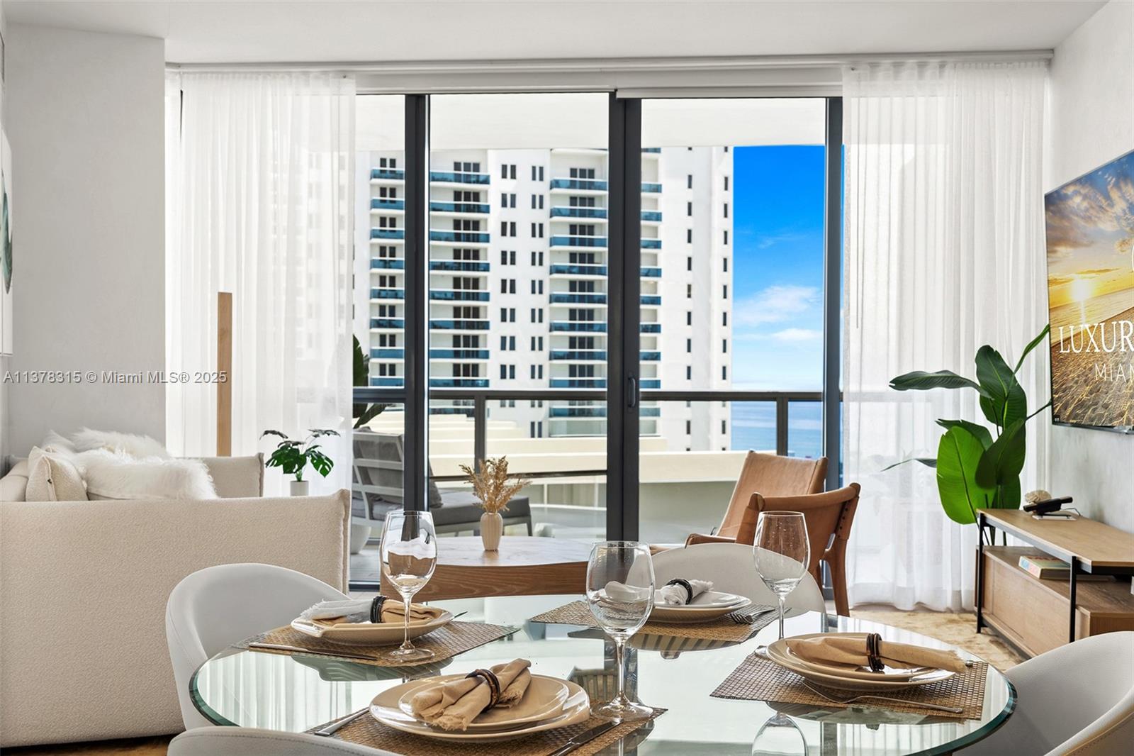 2201 COLLINS AVE CONDO - Residential Lease