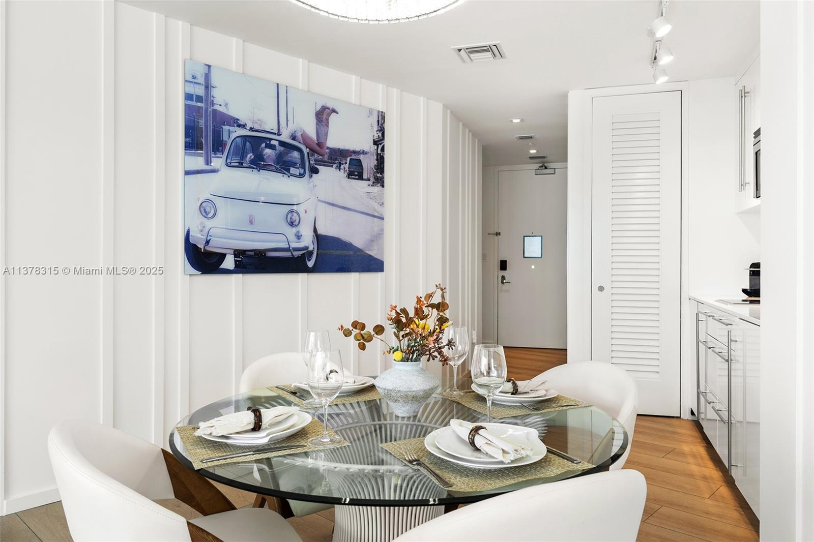 2201 COLLINS AVE CONDO - Residential Lease