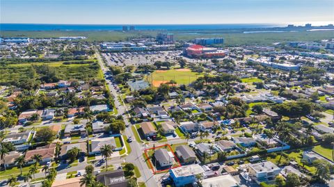 137 NE 1st Ct Dania Beach FL 33004