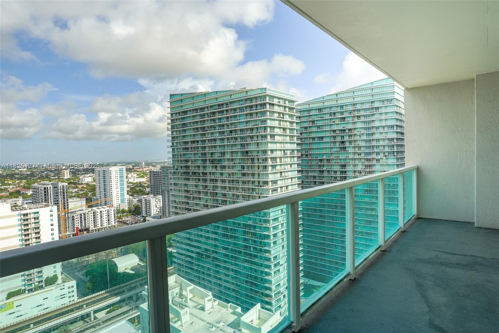 Spacious 2 bed / 2 bath unit in the heart of Brickell at Vue Condominium. This unit offers a split floor plan, large bedrooms, ample closet space, and a generous balcony with city views. Washer and dryer in unit. Enjoy full-service building amenities including pool, gym, valet parking, and 24/7 security. Walking distance to Brickell City Centre, restaurants, shops, and public transportation. Perfect for end-users or investors!