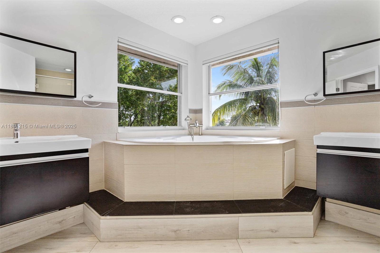 SECTOR 2-PARCELS 11 27 28 - Residential