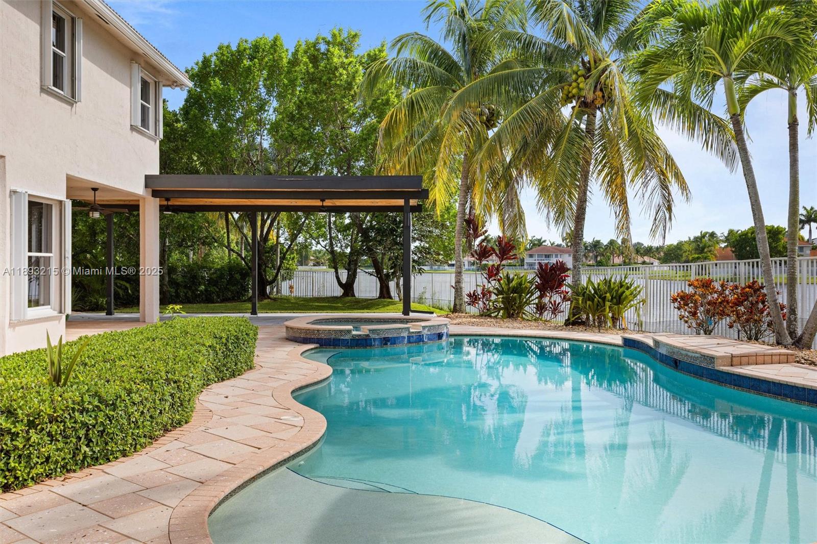 SECTOR 2-PARCELS 11 27 28 - Residential