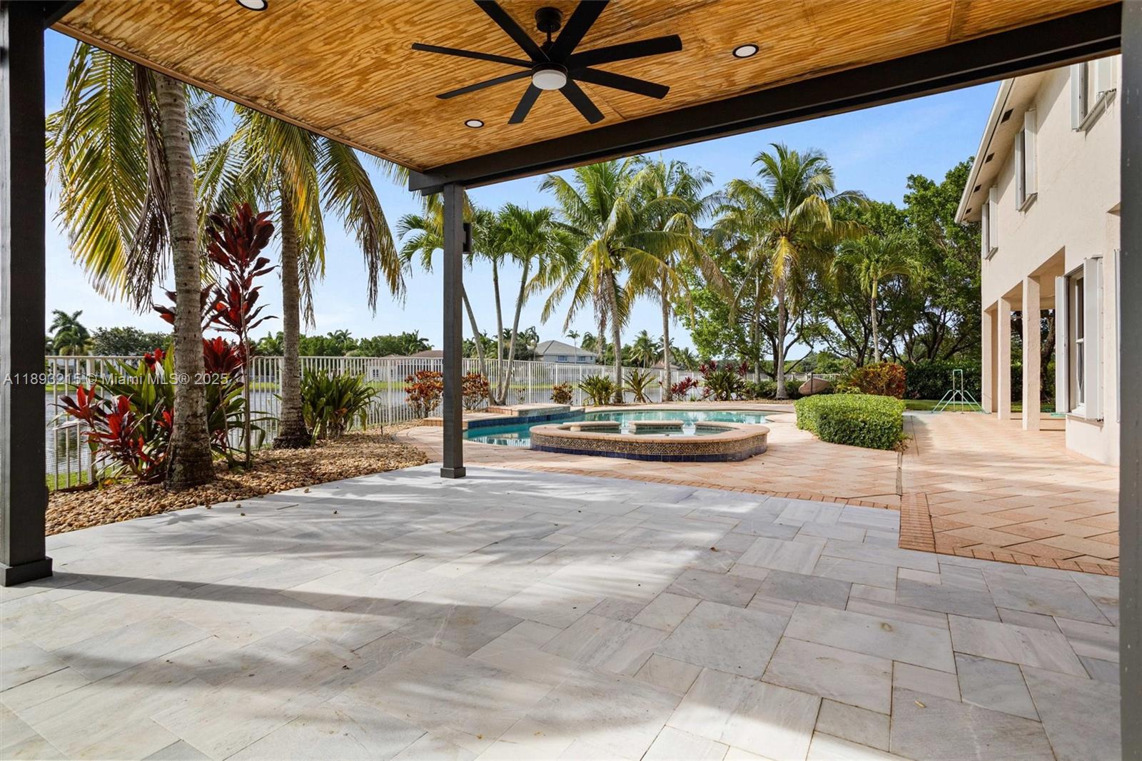 SECTOR 2-PARCELS 11 27 28 - Residential