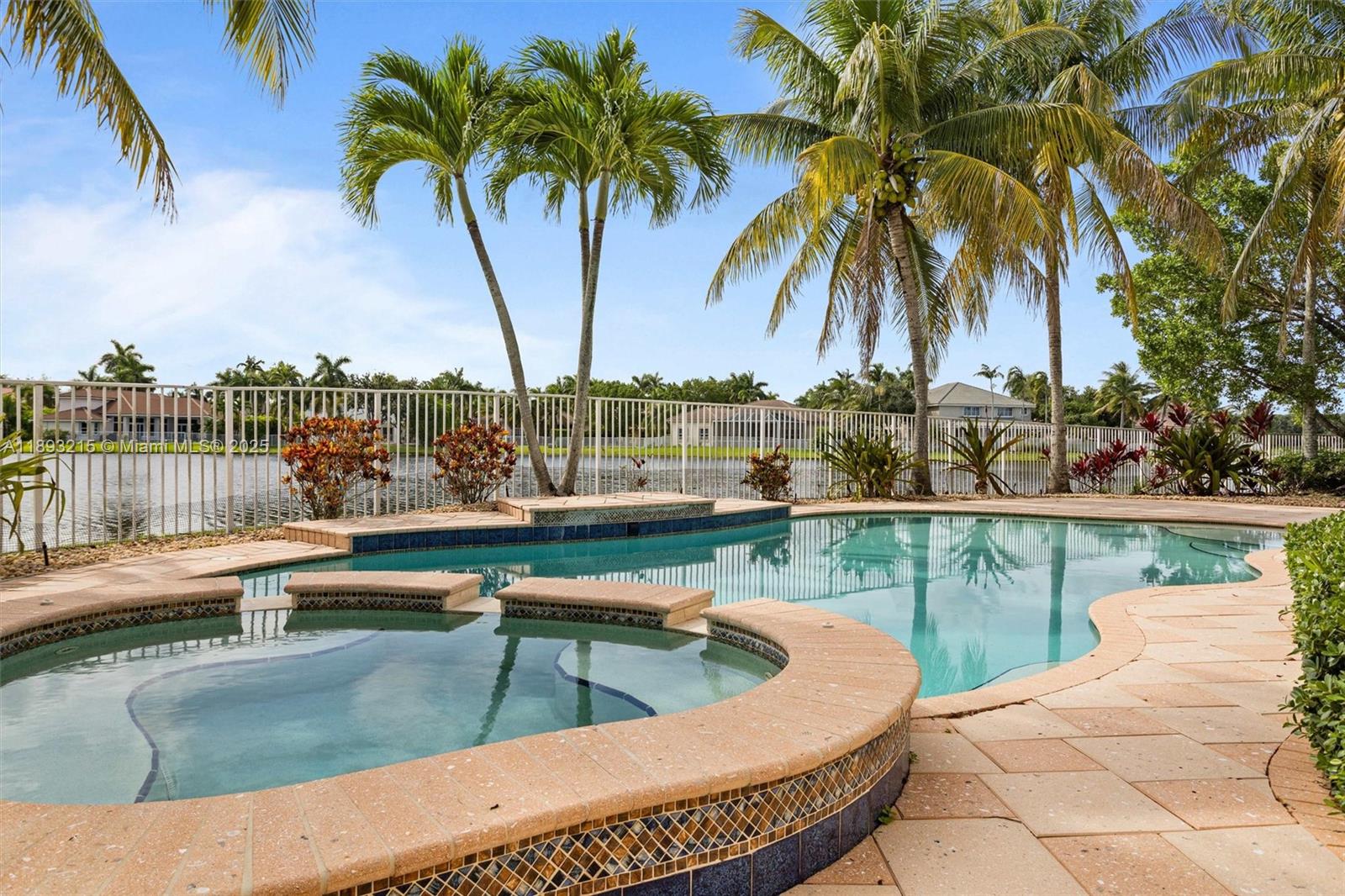 SECTOR 2-PARCELS 11 27 28 - Residential