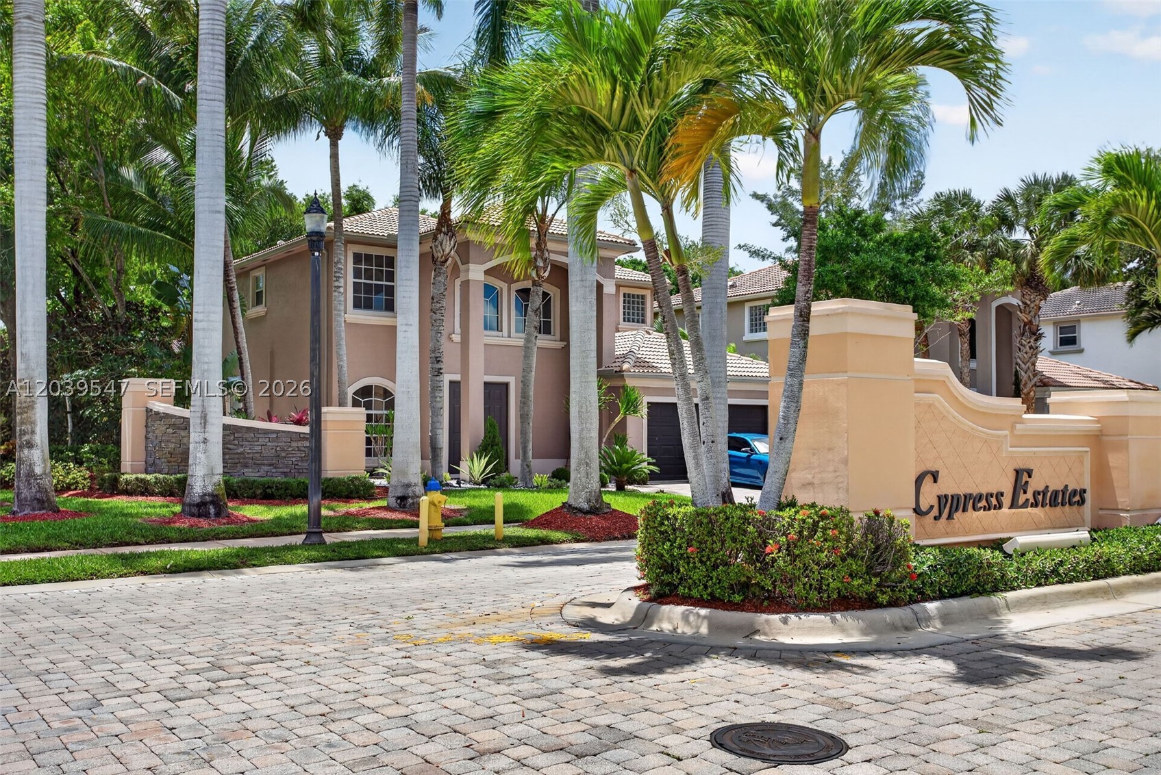 4907 Cypress Way
